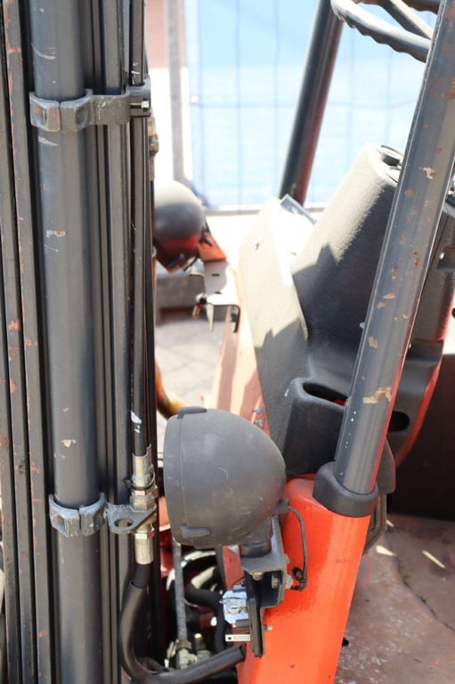 Forklift Linde E14 Electric 1400kg 3.5m 1994 1994 E14 1994 1 Forklift image 13