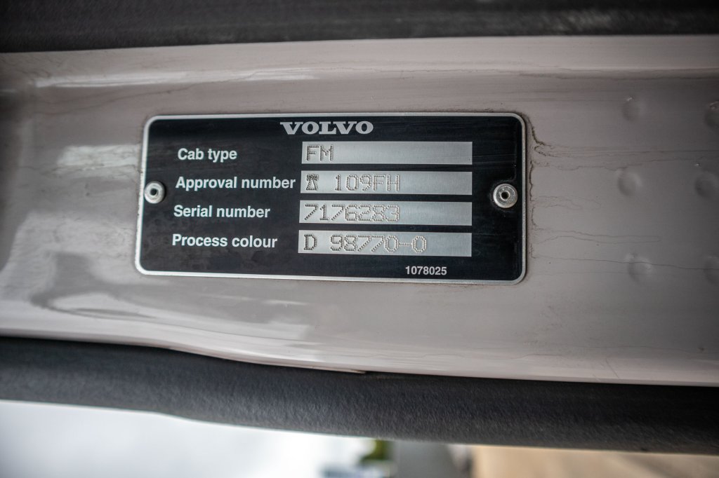 VOLVO FM(FH) 420 GLOBE+KIPHYDR. 2010 E62634 FM(FH) 420 GLOBE+KIPHYDR. 2010 1 image 12