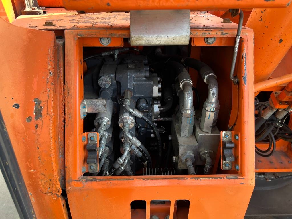 Doosan DX235LCR 2012 206889 DX235LCR 2012 1 Crawler Excavators image 14