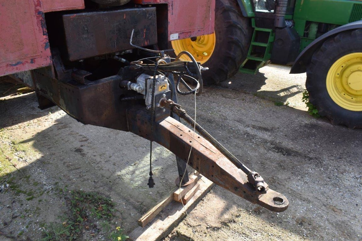 Lyonnet BL12 tipper trailer 1999 Lyonnet BL12 1999 1 image 14