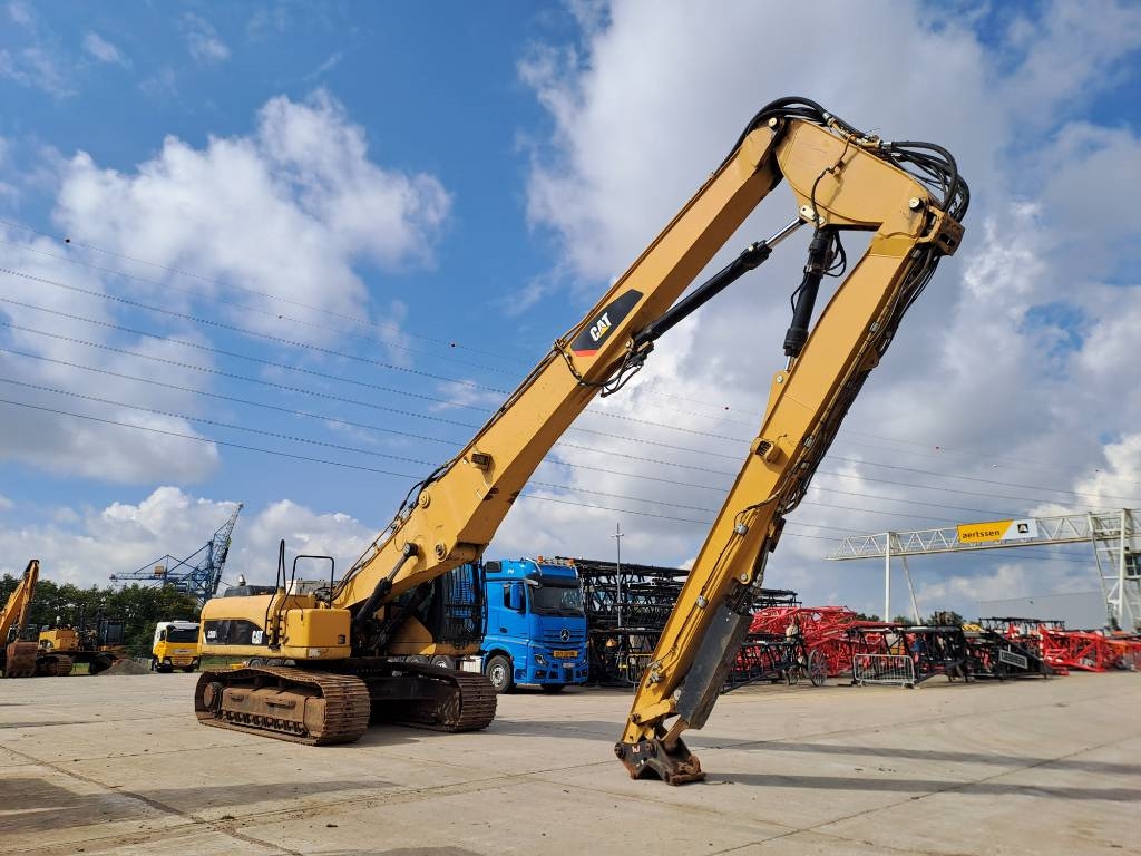 CAT 330 DL UHD (21m UHD + standard boom) 2007 ATR-1761 330 DL UHD (21m UHD + standard boom) 2007 1 Crawler Excavators image 7