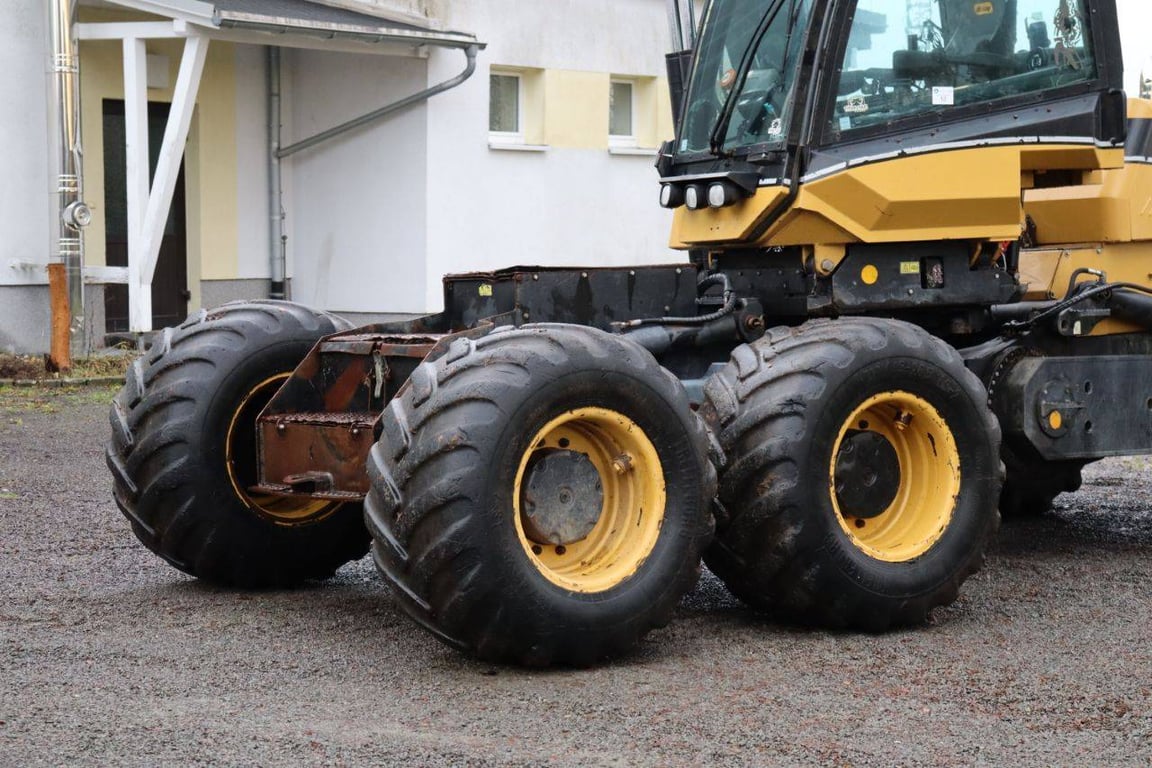 Harvester Ecolog 560D Diesel 2011 2011 560D 2011 1 image 12