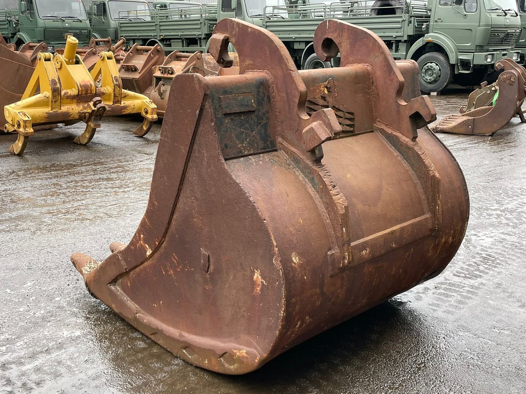 Verachtert Bucket with teeth 70001949 Verachtert Bucket with teeth 1 image 3