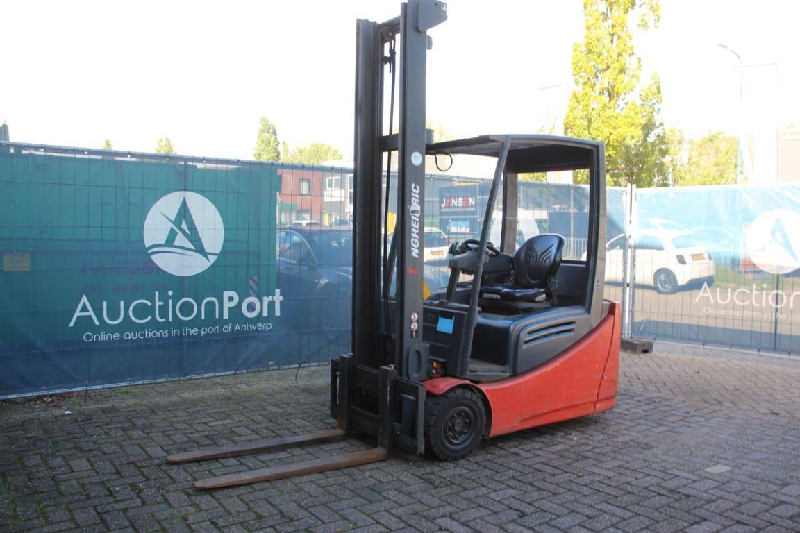 Forklift Jungheinrich EFG216 Electric 1600kg 4.5m EFG216 1 Forklift image 8