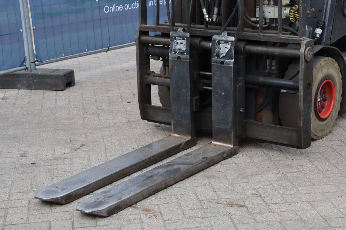 Forklift Linde E25 Electric 2500kg 4.2m 2016 2016 E25L-01 2016 1 Forklift image 11