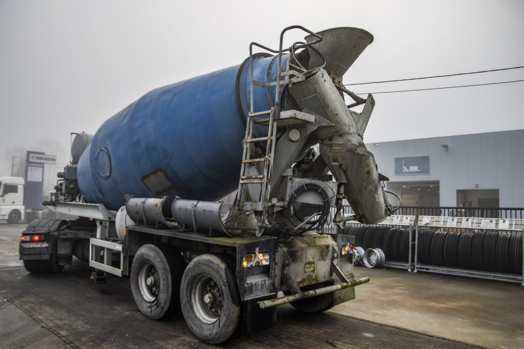 MOL BETON MIXER/MALAXEUR/MISCHER 12M3+MOTOR/MOTEUR 2000 E56868 MOL BETON MIXER/MALAXEUR/MISCHER 12M3+MOTOR/MOTEUR 2000 1 i...