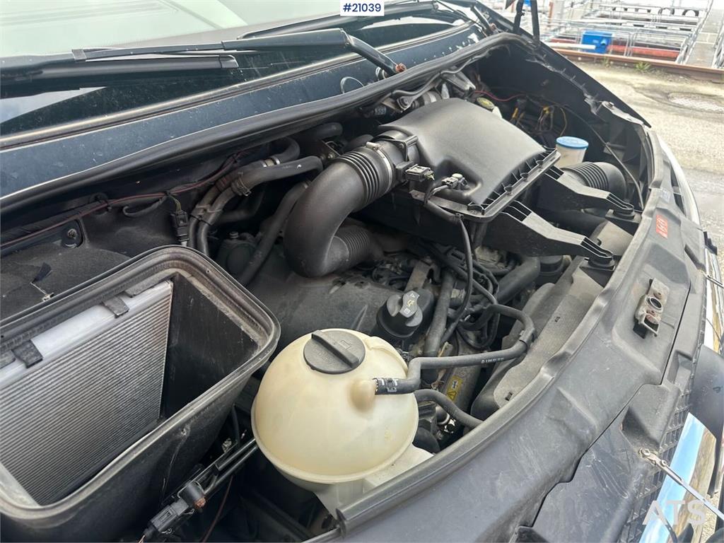 Mercedes-Benz Sprinter 519 minibus 16+1 seats w/ 2 sets of tires 2010 21039 Mercedes-Benz Sprinter 519 minibus 16+1 seats ...