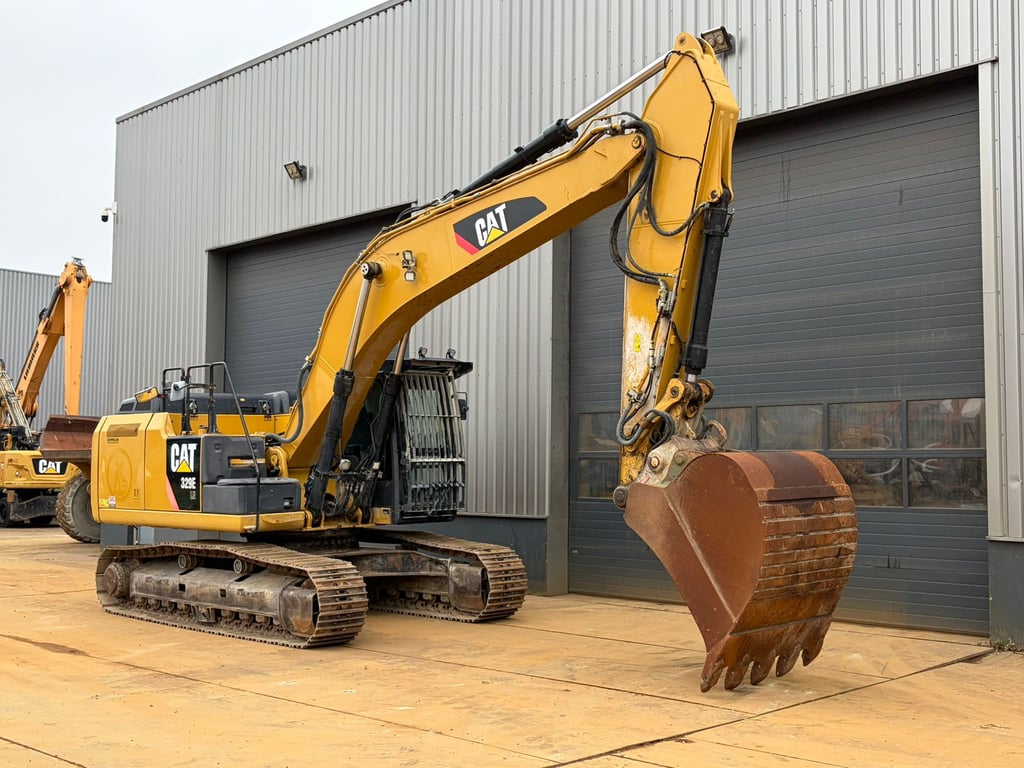 Caterpillar 329ELN 2015 00033762 329ELN 2015 1 image 7