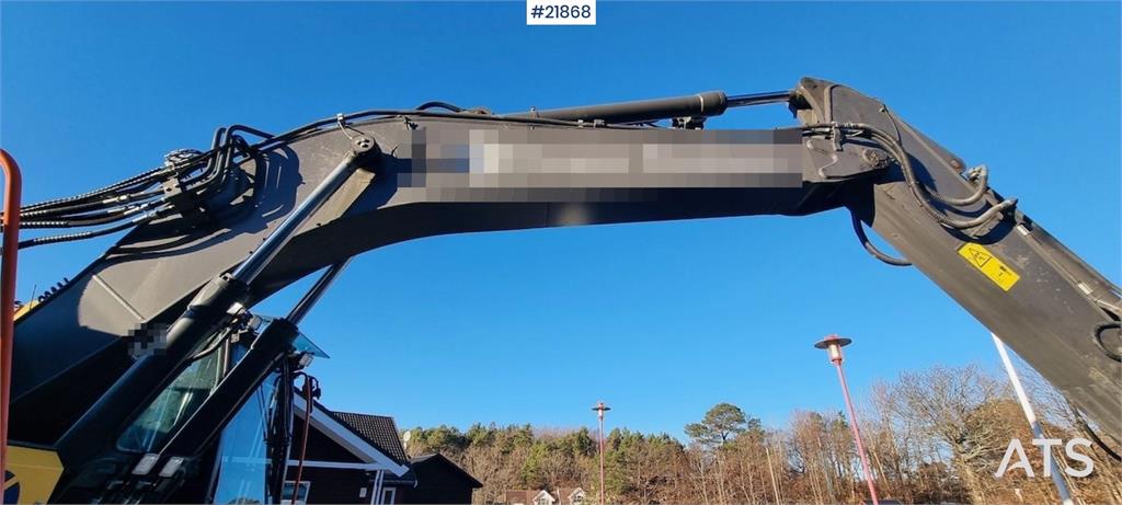Volvo ECR235 EL excavator w/ digging bucket, sanding buc 2025 21868 ECR235 EL excavator w/ digging bucket, sanding buc 202...