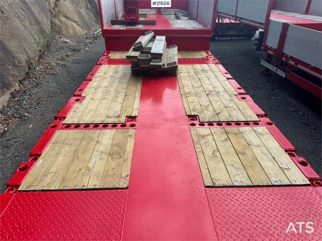 Doll Machinery Semi w/ Widening and Hydraulic Bridges. 2019 21506 Doll Machinery Semi w/ Widening and Hydraulic Bridges. 2...
