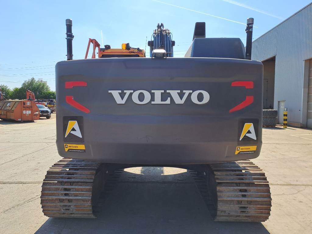 Volvo EC 220 EL 2017 ATR-2047 EC 220 EL 2017 1 Crawler Excavators image 3