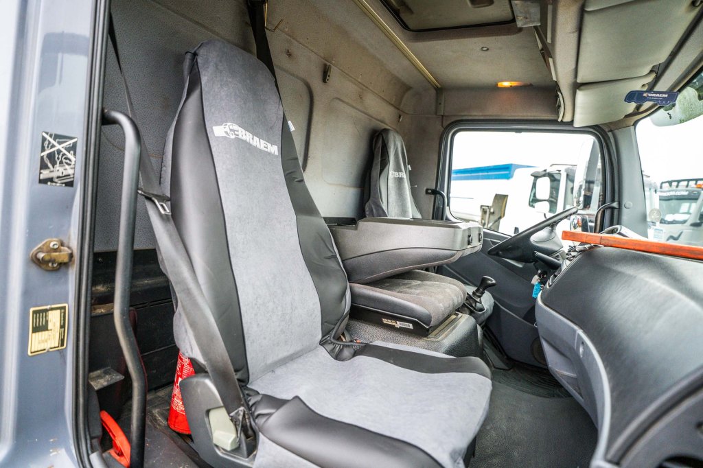 MERCEDES ATEGO 1218 L+ moving lift 2005 E63912 ATEGO 1218 L+ moving lift 2005 1 image 14