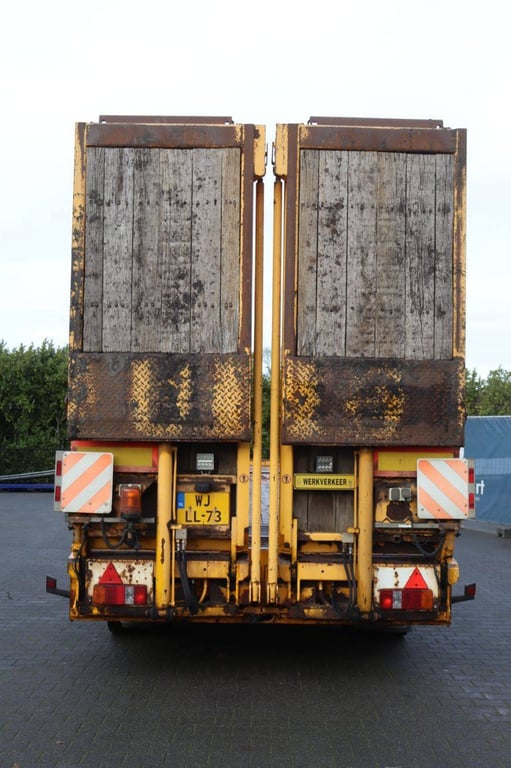 Low loader Nooteboom ASD 40-22 2003 2003 Nooteboom ASD 40-22 2003 1 image 4