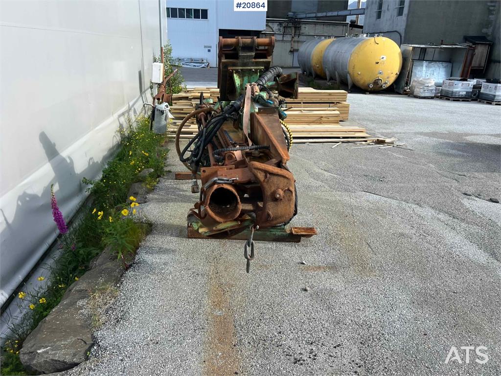 Montabert CPA500 derrick w/ hc 150 hammer 1994 20864 CPA500 derrick w/ hc 150 hammer 1994 1 image 10