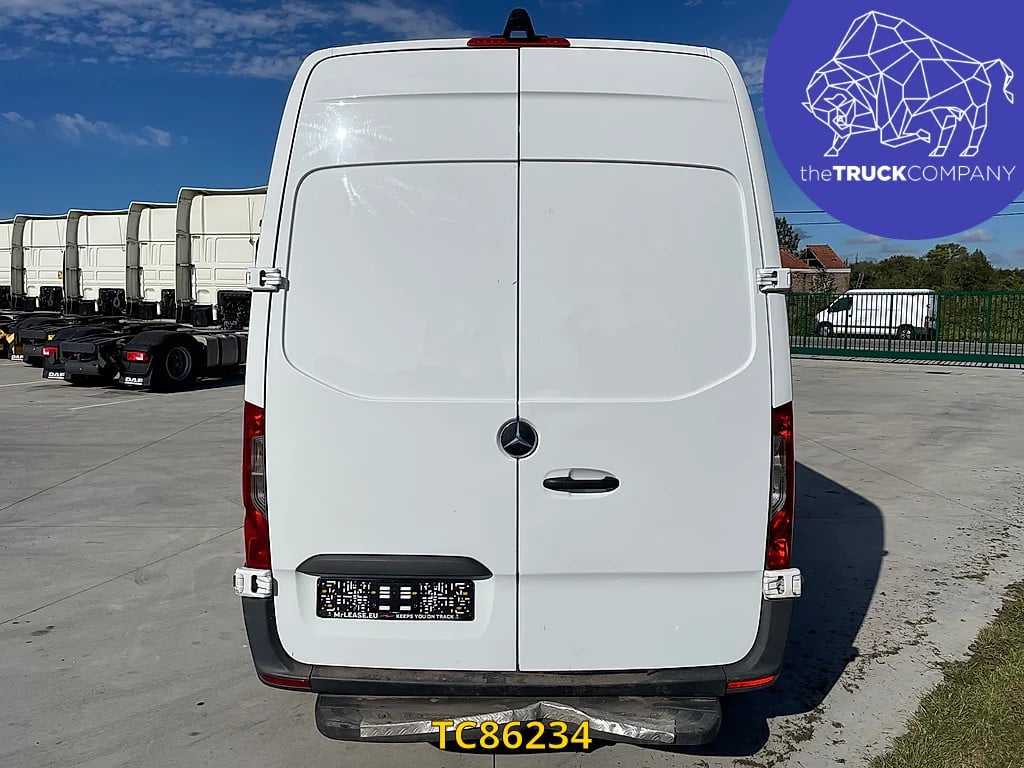 Heavy machinery product image - Image 4 of 16