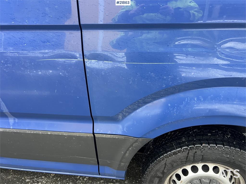 Volkswagen Crafter Van 2017 21863 Volkswagen Crafter Van 2017 1 Closed vans image 15