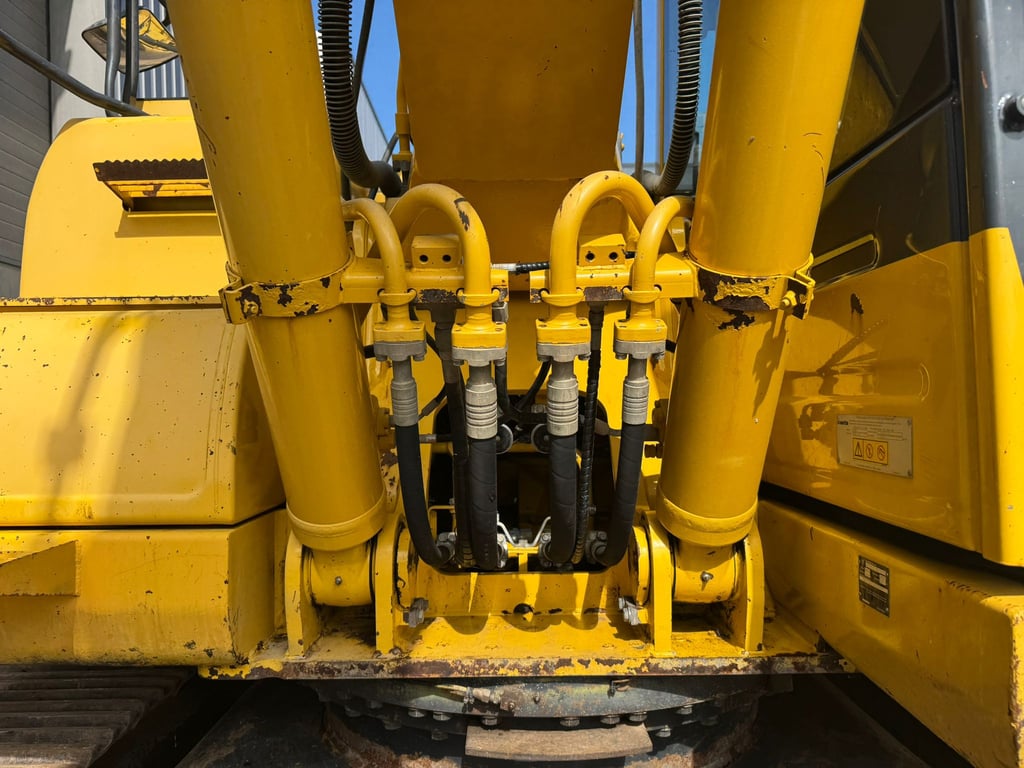 Komatsu PC210LC-10 2016 00033555 PC210LC-10 2016 1 image 13