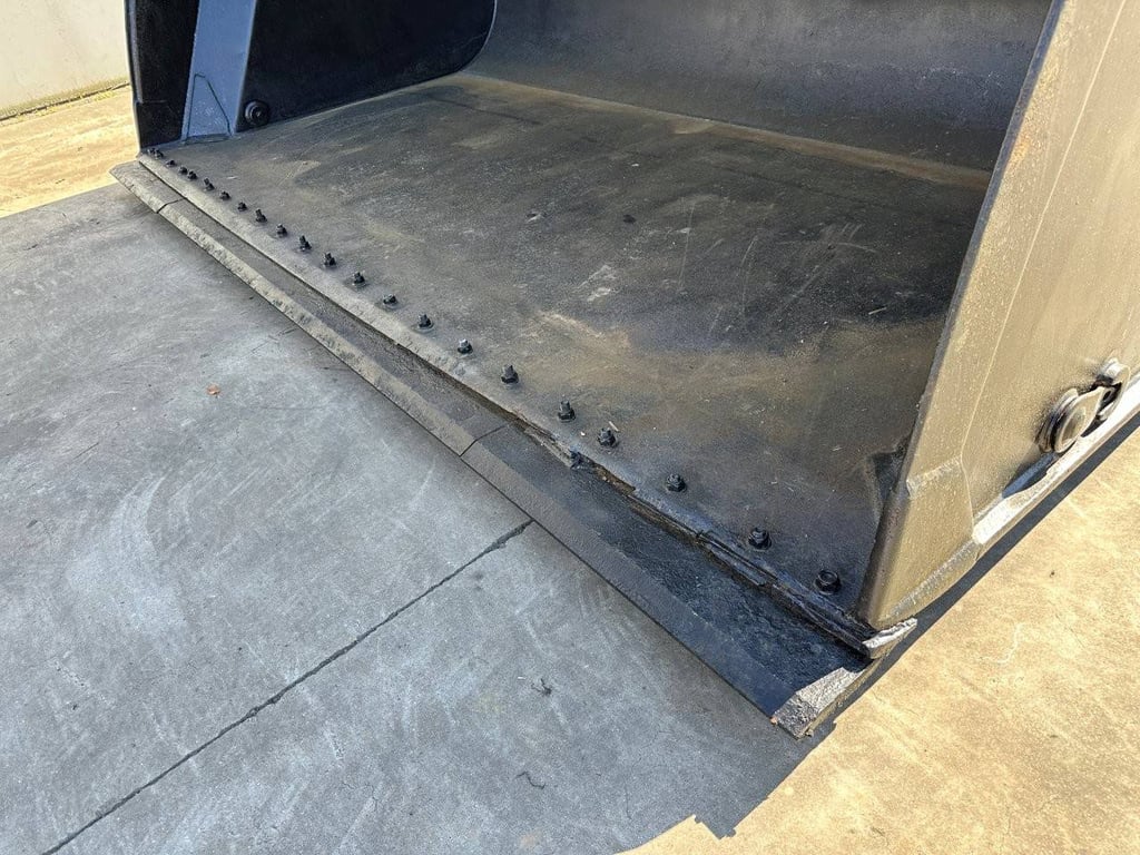 High tipper Viby Jern for Volvo L150/180/L220 Onbekend 1 Tipper trucks image 9