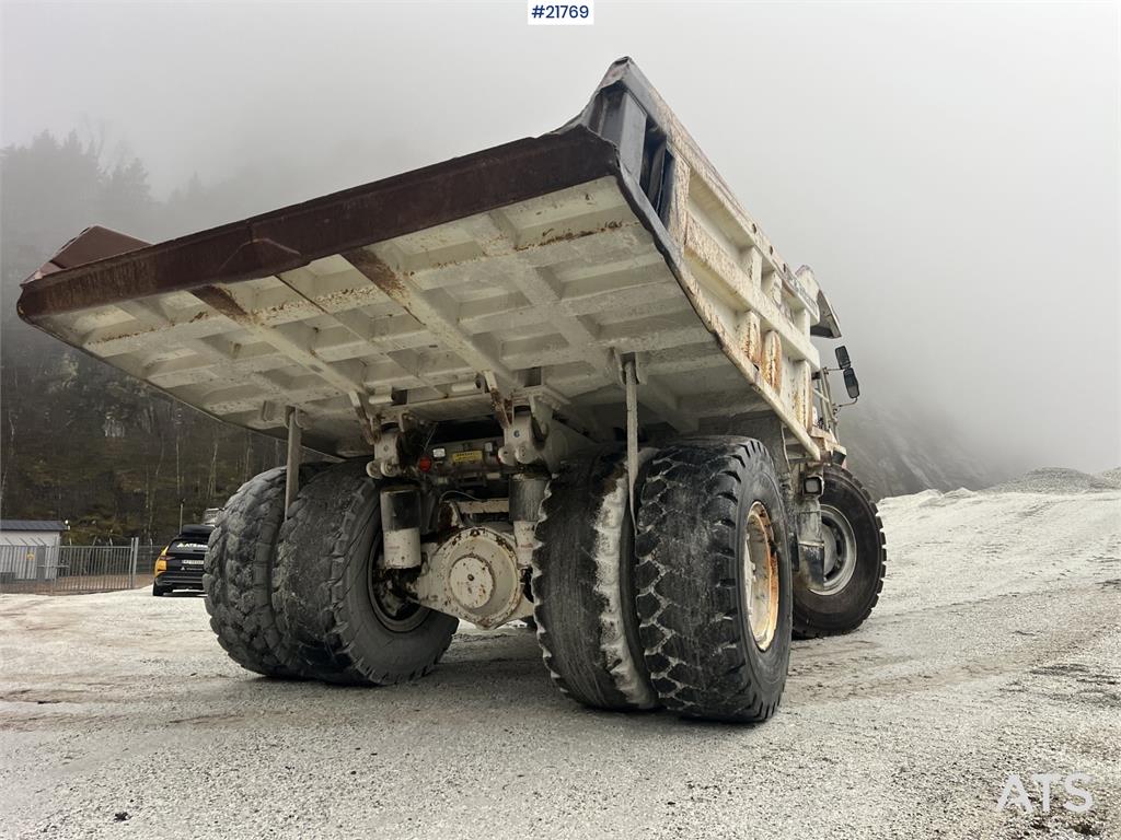 Perlini DP705 Dump Truck 2004 21769 Perlini DP705 Dump Truck 2004 1 image 6