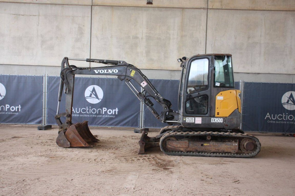 Crawler excavator Volvo ECR50D Diesel 31.2kW 2016 2016 ECR50D 2016 1 Crawler Excavators image 2
