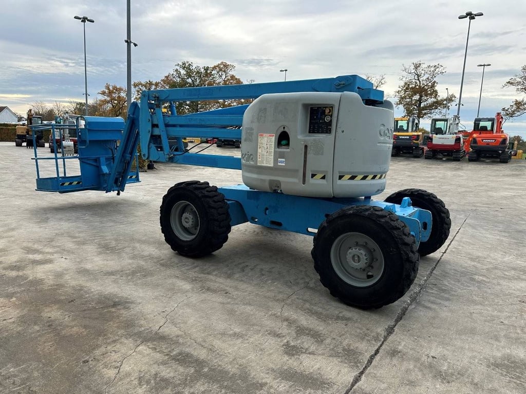 Articulating boom lift Genie Z45/25 Diesel 13.8m 2000 2000 Z45/25 2000 1 image 5