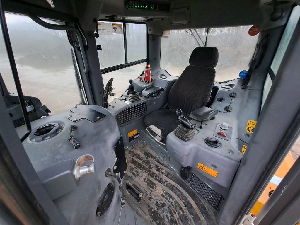 Liebherr PR 736 LGP 2017 ATR-2026 PR 736 LGP 2017 1 Dozers image 6