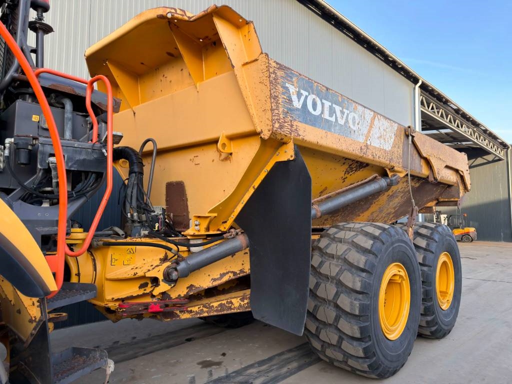 Volvo A25G | 95% good Bridgestone tires 2015 211069 A25G | 95% good Bridgestone tires 2015 1 image 15