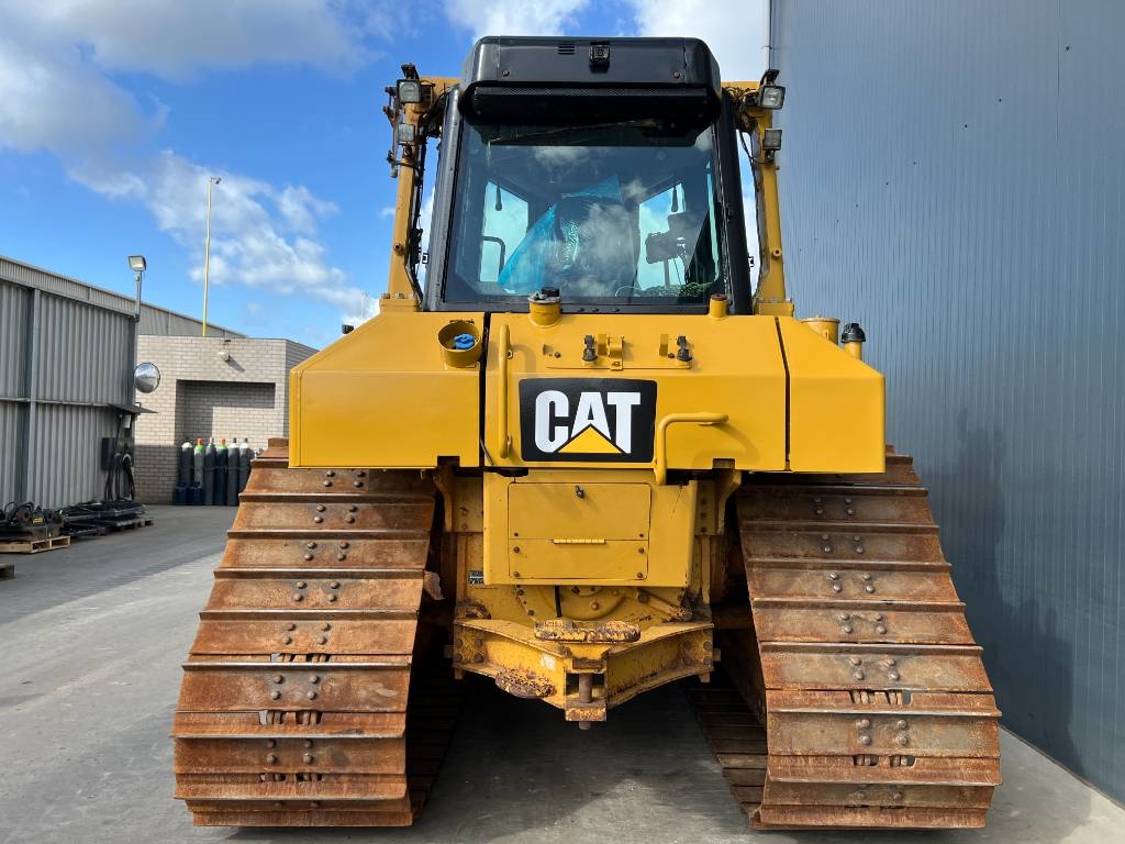 CAT D6N LGP 2016 208862 D6N LGP 2016 1 Dozers image 4