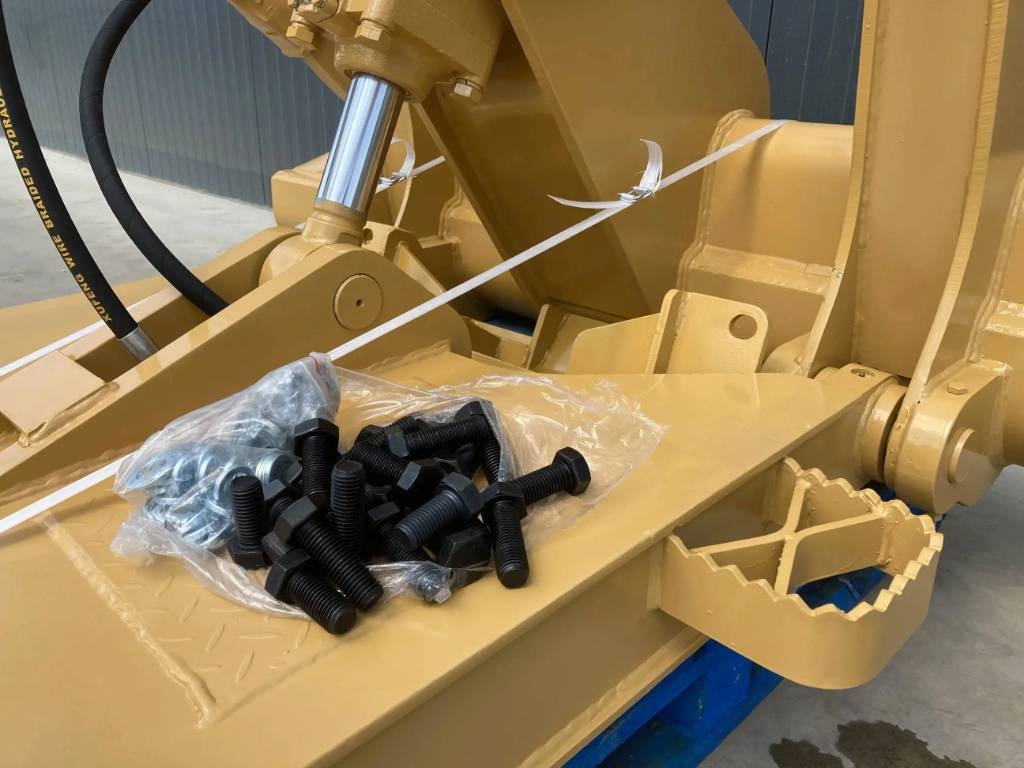 CAT D6T2 2025 906378 D6T2 2025 0 image 6