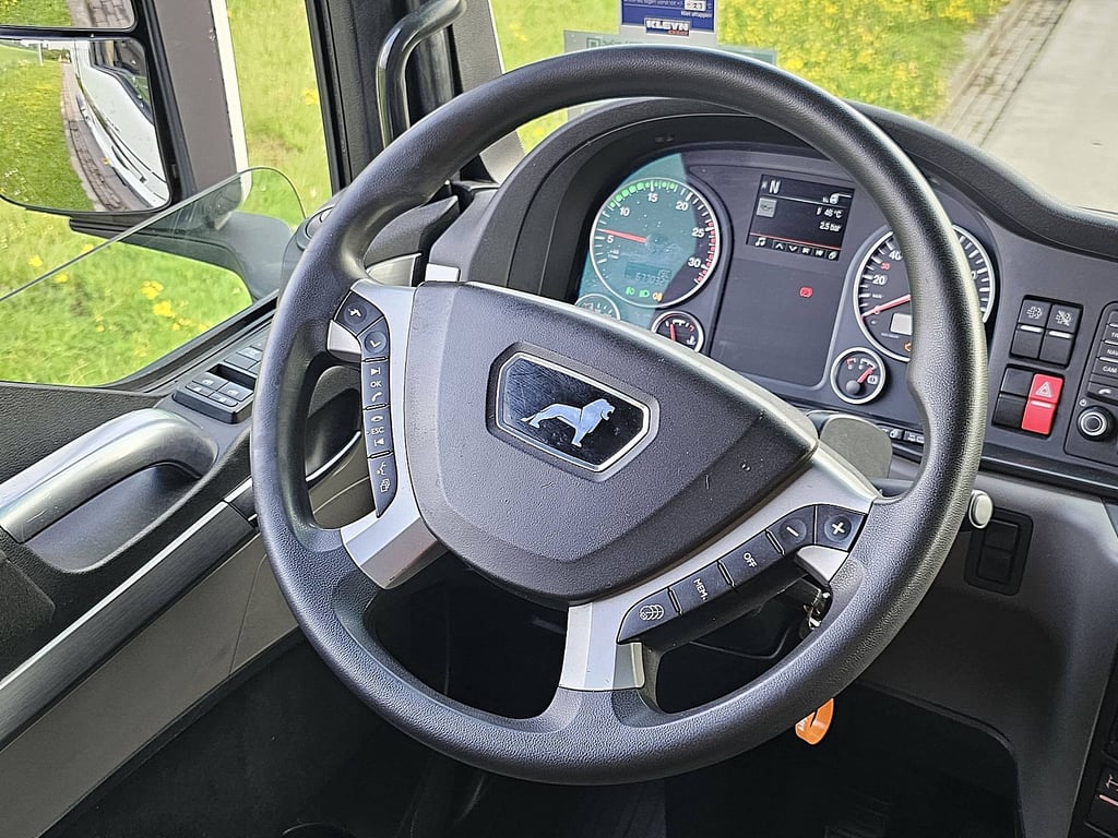 Heavy machinery product image - Image 11 of 16