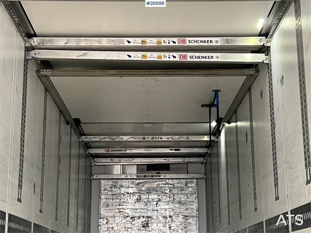 Schmitz thermo trailer w/ New FRC approval until 6/2028, b 2018 20696 Schmitz Cargobull thermo trailer w/ New FRC approval...