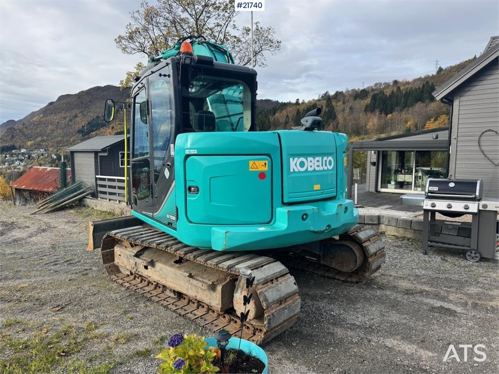 Kobelco SK75SR-3E w/ Rototilt, 2 buckets and grapple. 1850 2018 21740 SK75SR-3E w/ Rototilt, 2 buckets and grapple. 1850 2...