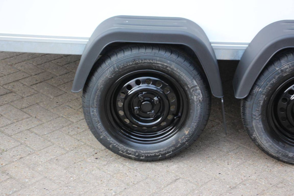 Closed trailer VDM Trailers 300x150cm 2025 New 2025 VDM trailers RENTAL EDITION 2025 0 image 14