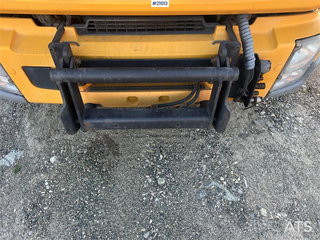 Volvo FL240 brøyterigget kranbil m/ HMF735 kran, grabb o 2013 21913 FL240 brøyterigget kranbil m/ HMF735 kran, grabb o 201...