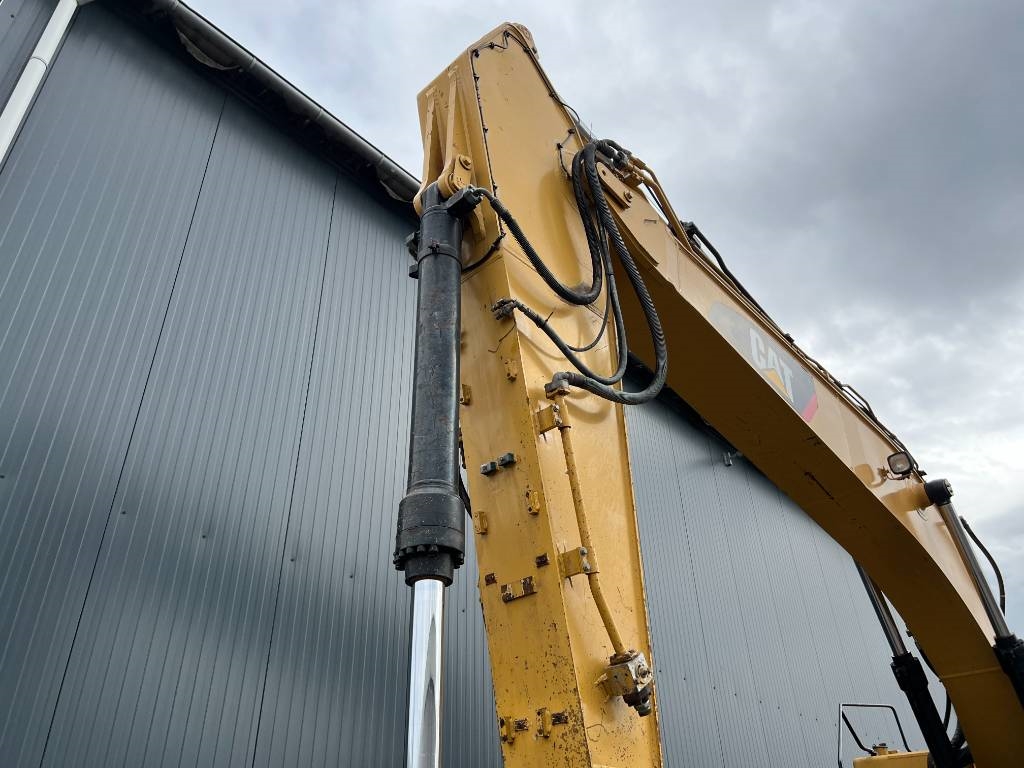 CAT 328D LCR 2009 208108 328D LCR 2009 1 Crawler Excavators image 12