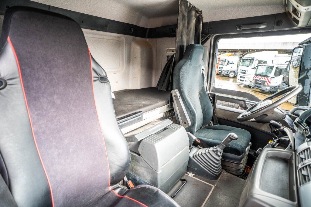 MAN TGS 18.480 BLS - 4X4 (Cardan) 2015 E64172 TGS 18.480 BLS - 4X4 (Cardan) 2015 1 image 14