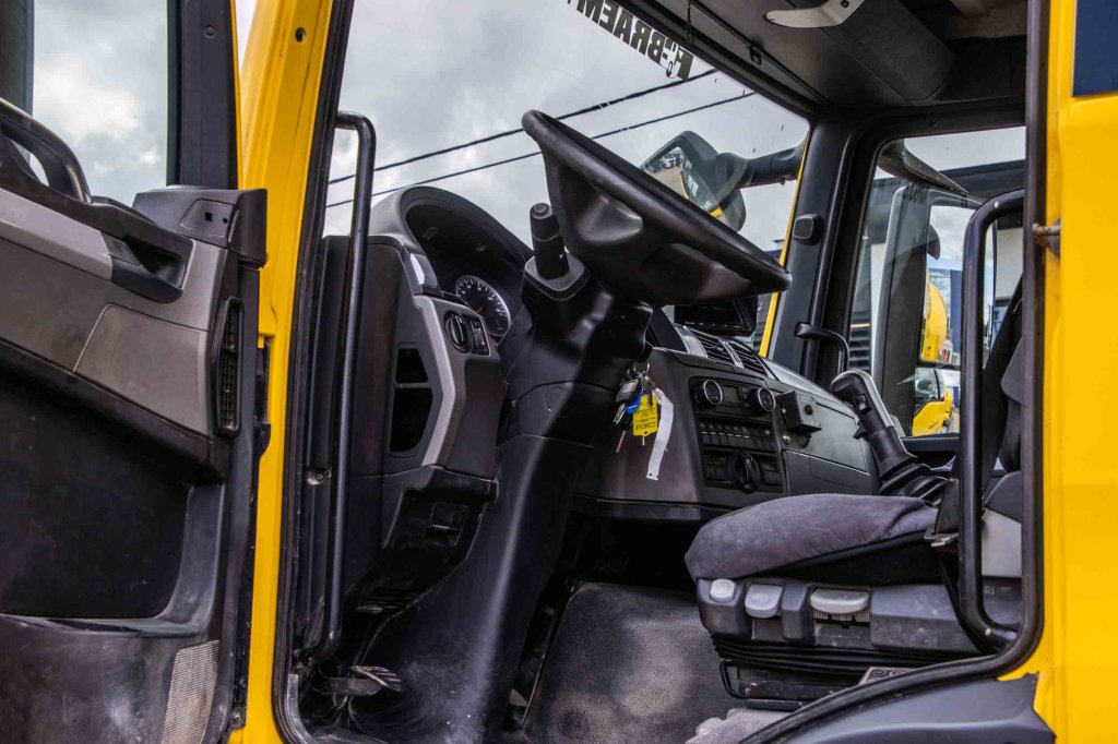 MAN TGS 18.360 BLS-4X4H+MIXER 10 m3 2011 E58187 TGS 18.360 BLS-4X4H+MIXER 10 m3 2011 1 image 9