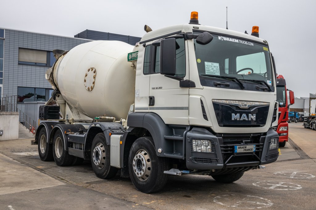 MAN TGS 32.360 BB+E6+MIXER 9M³ 2016 E59811 TGS 32.360 BB+E6+MIXER 9M³ 2016 1 image 2