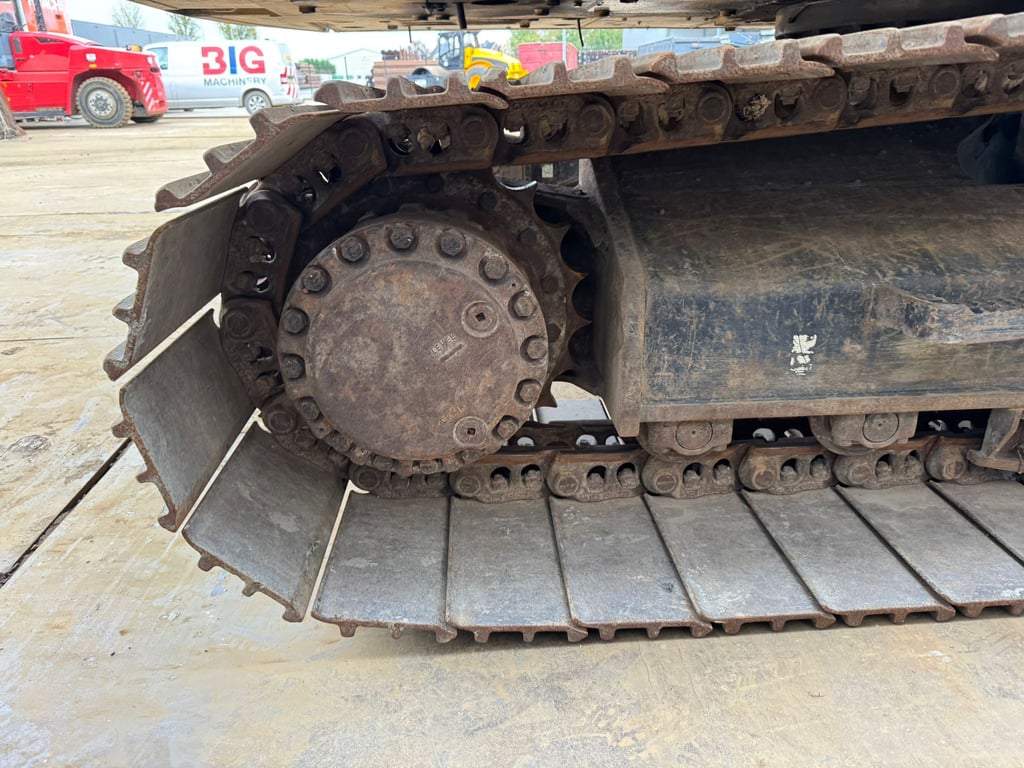 Caterpillar 326F L 2019 00033706 326F L 2019 1 image 15