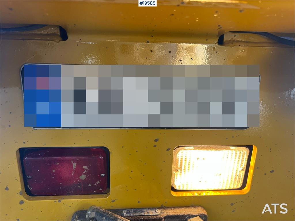 Hydrema 922D Dumper w/white signs 2015 19585 Hydrema 922D Dumper w/white signs 2015 1 image 12