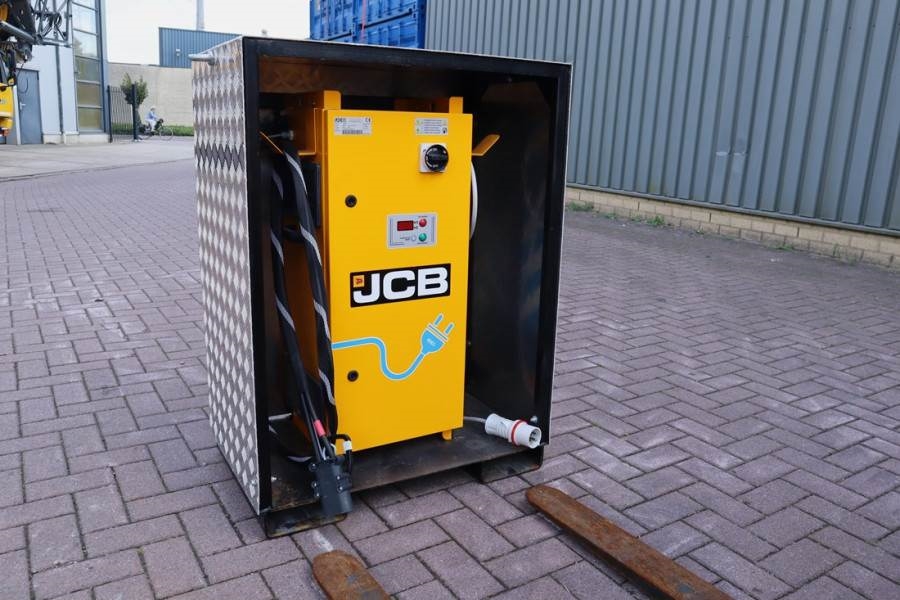 JCB 525-60E Guarantee! Fully Electric, 2500kg Capacity 2022 JCB - 525-60E - 63192 525-60E Guarantee! Fully Electric, 2500k...