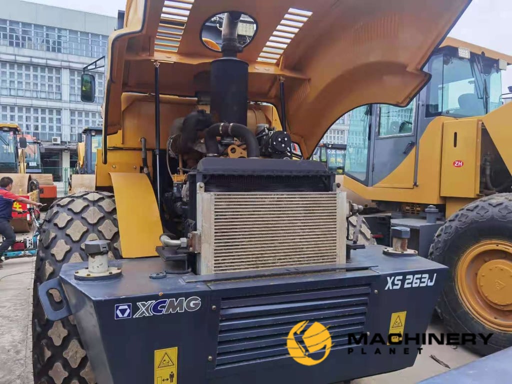 XCMG XS263J Road Roller Used Good Condition For Sale XS263J 2019 1 image 3