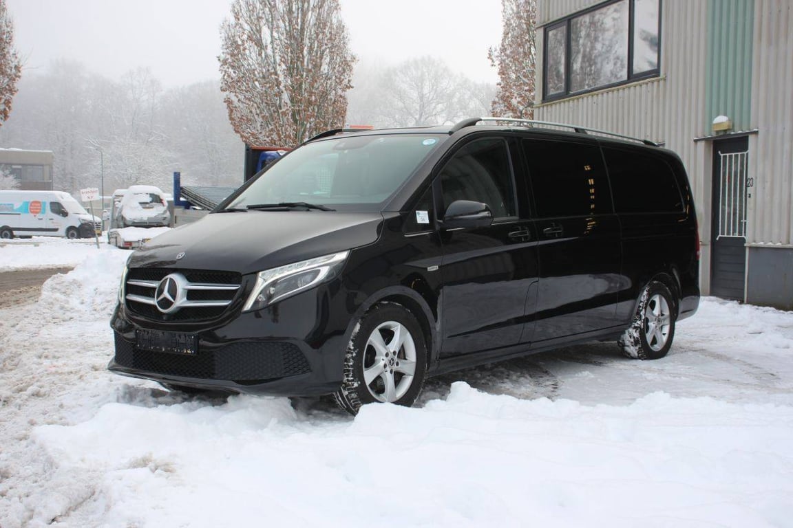 Mercedes-Benz Senzati Limo Stage 2 Diesel Van 2019 Senzati Limo Stage 2 2019 1 image 8