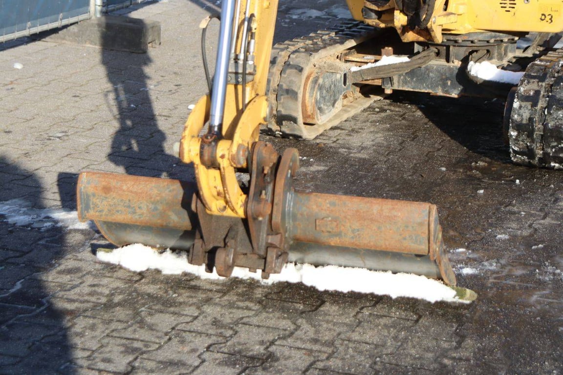 Mini excavator Caterpillar 301.7D Diesel 13.8kW 2018 2018 301.7D 2018 1 image 10