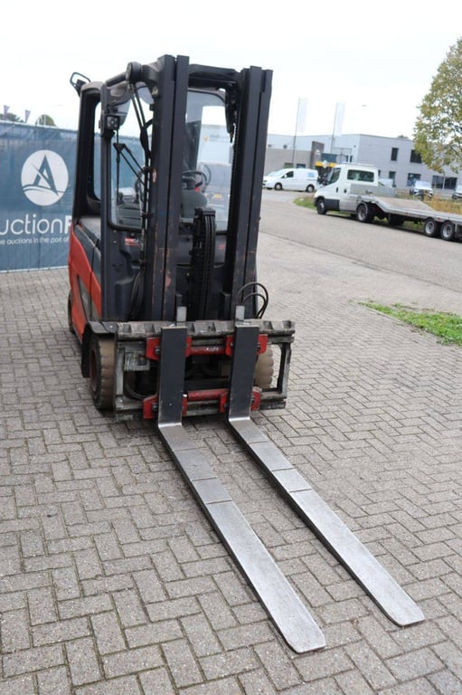 Forklift Linde E30HL-01/600 Electric 3000kg 2015 2015 E30HL-01/600 2015 1 Forklift image 7