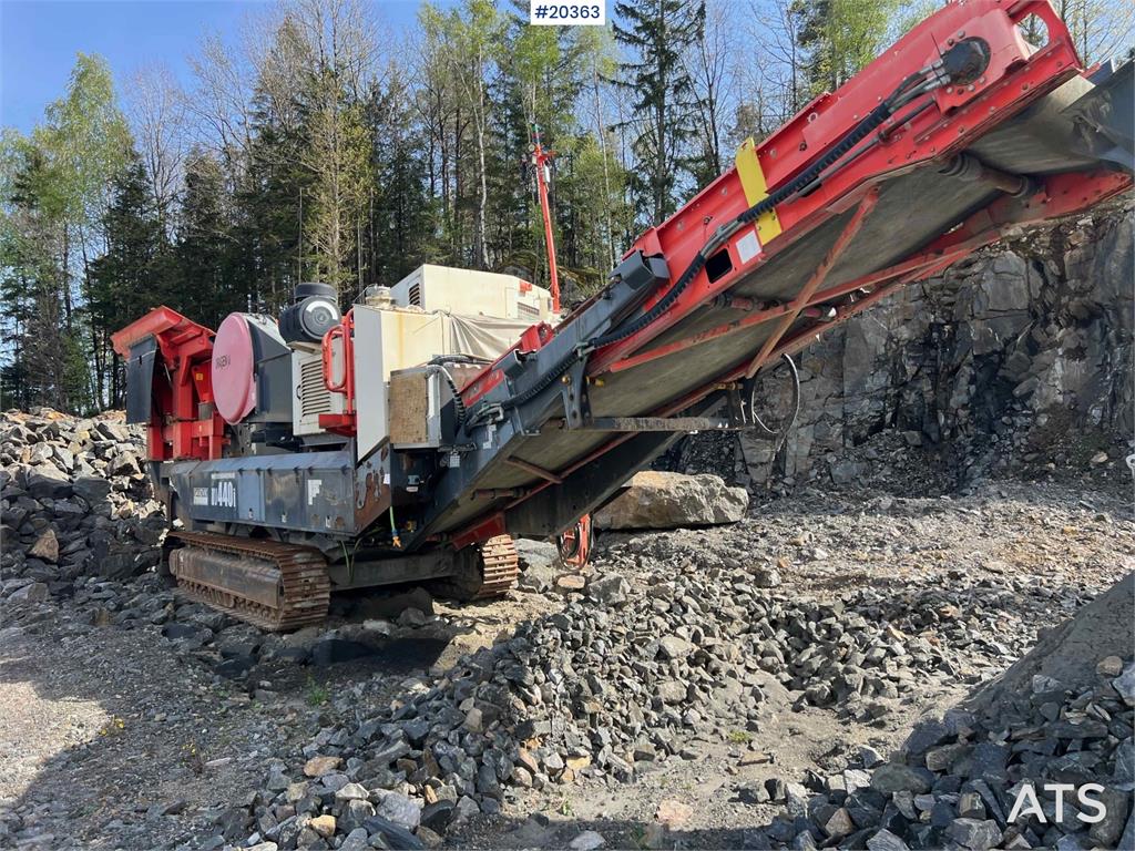 Sandvik UJ440i crusher w/ side conveyor and magnet 2016 20363 UJ440i crusher w/ side conveyor and magnet 2016 1 image 8