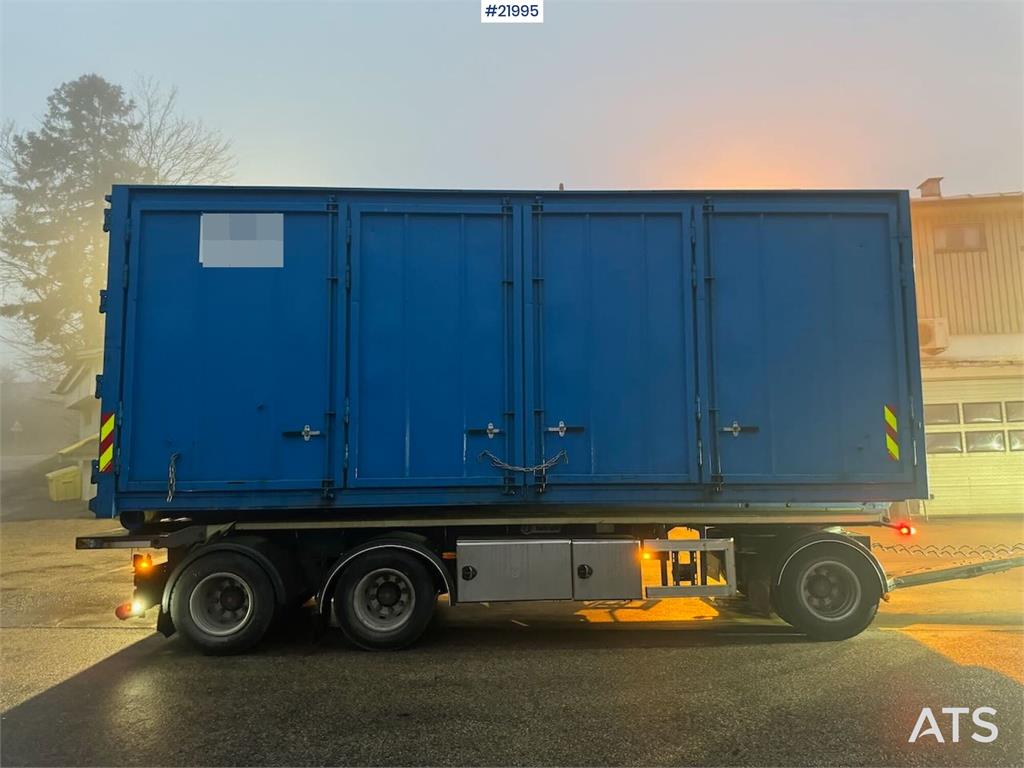 Istrail hook trailer with tipper 2017 21995 Istrail hook trailer with tipper 2017 1 image 23