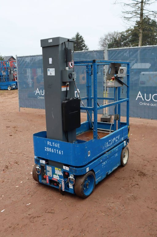 SkyJack SJ12 Electric Mast Lift 5.66m 2015 2015 SJ12 2015 1 image 6