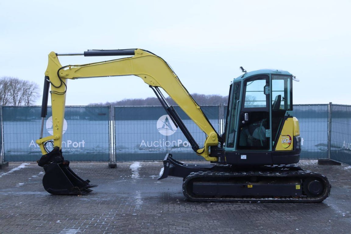 Crawler excavator Yanmar ViO80 Diesel 43.4kW 2015 2015 ViO80 2015 1 Crawler Excavators image 2