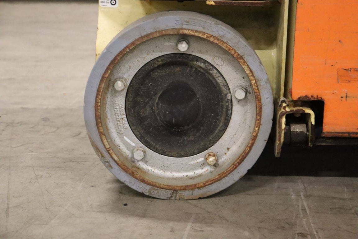 JLG 1230ES Electric Mast Lift 5.66m 2013 2013 1230ES 2013 1 image 13